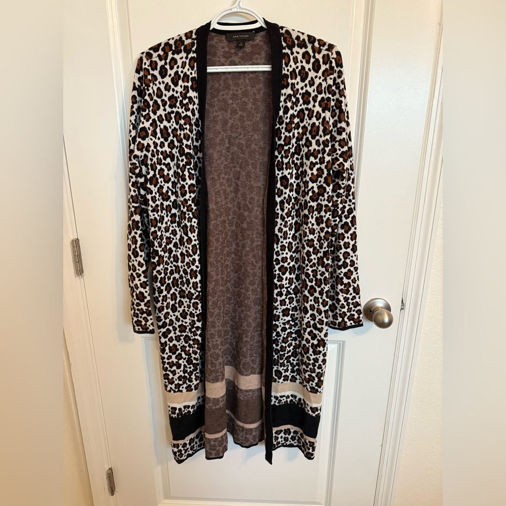 Ann Taylor Animal Print Open Front Cardigan Medium - Picture 2 of 4
